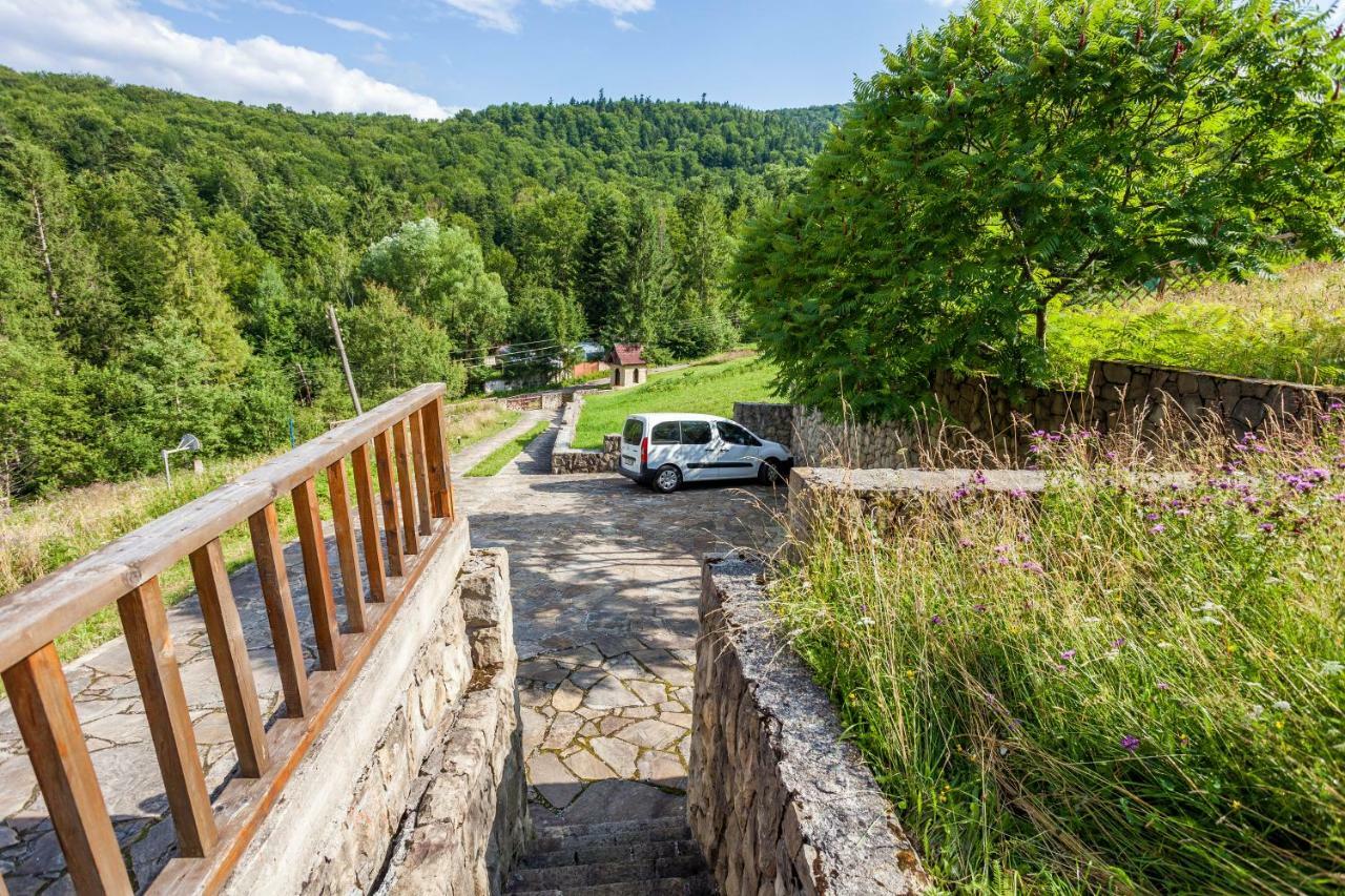 Альпина Hotel Yaremche Luaran gambar