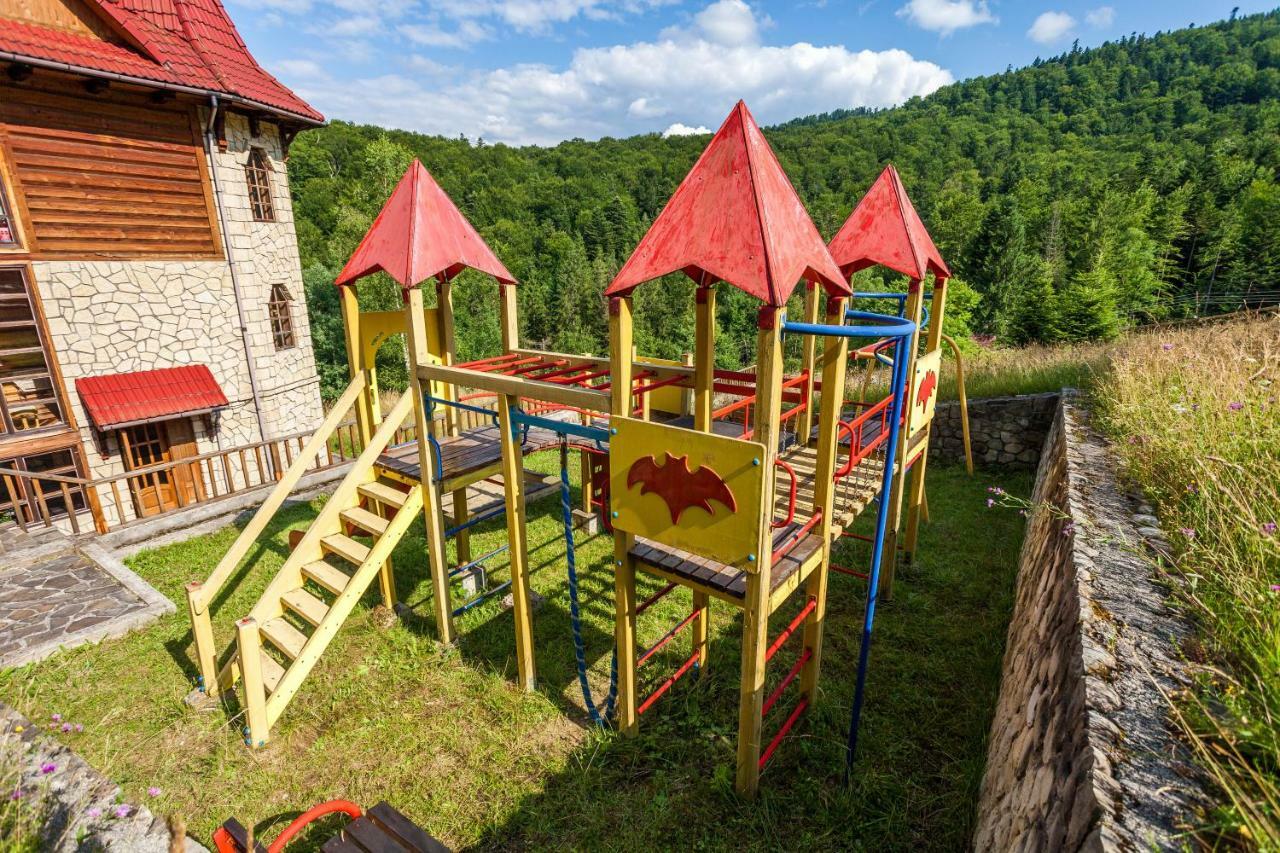Альпина Hotel Yaremche Luaran gambar