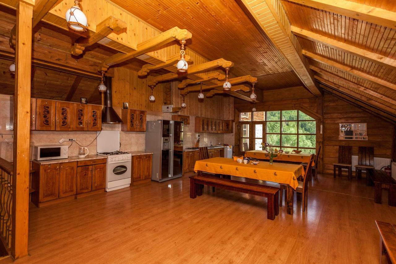 Альпина Hotel Yaremche Luaran gambar