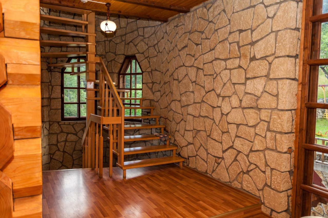 Альпина Hotel Yaremche Luaran gambar