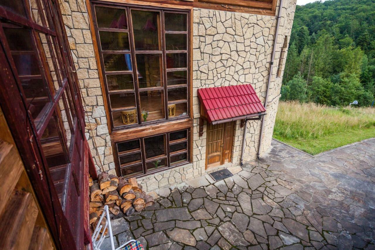 Альпина Hotel Yaremche Luaran gambar