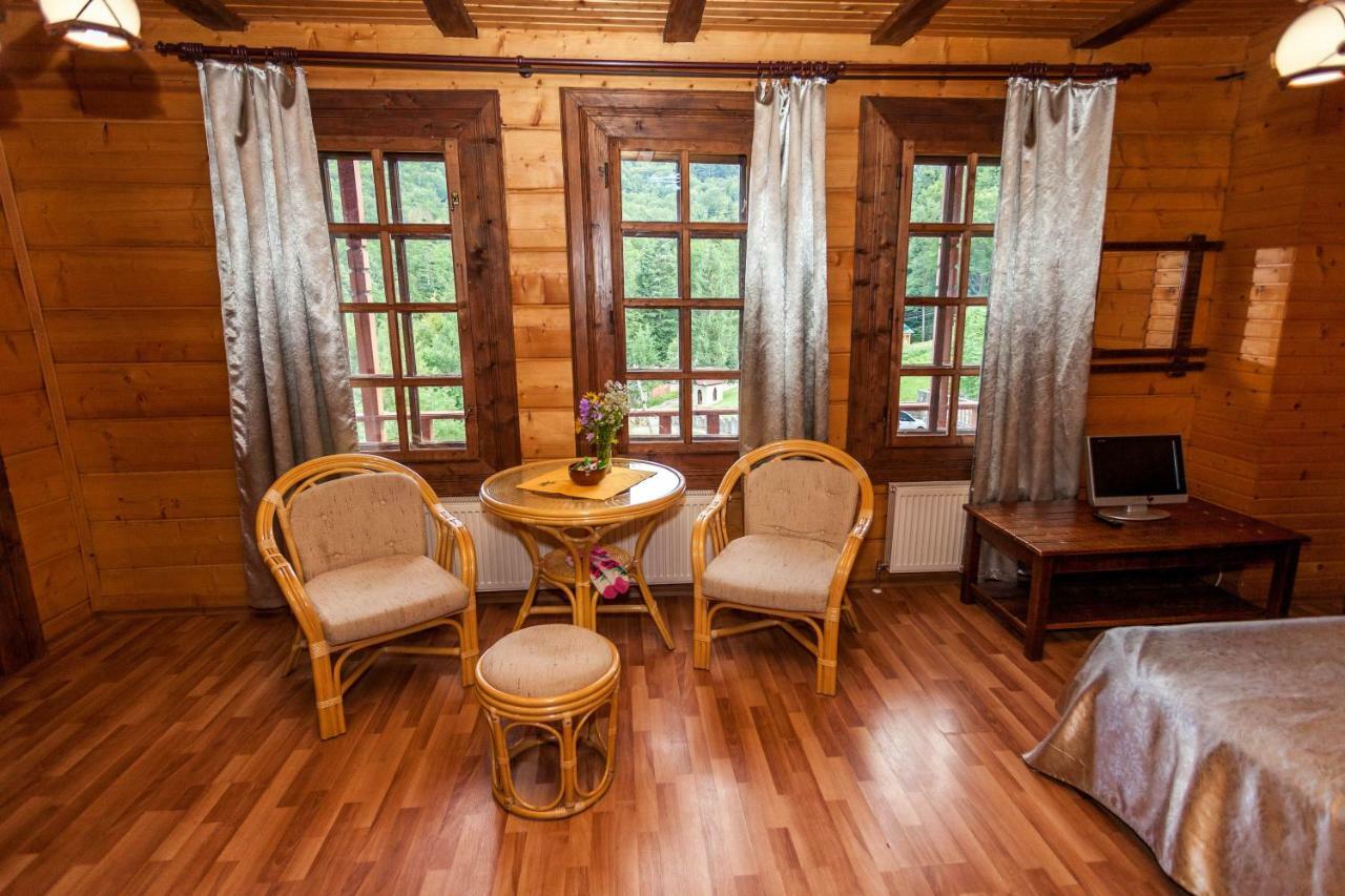 Альпина Hotel Yaremche Luaran gambar