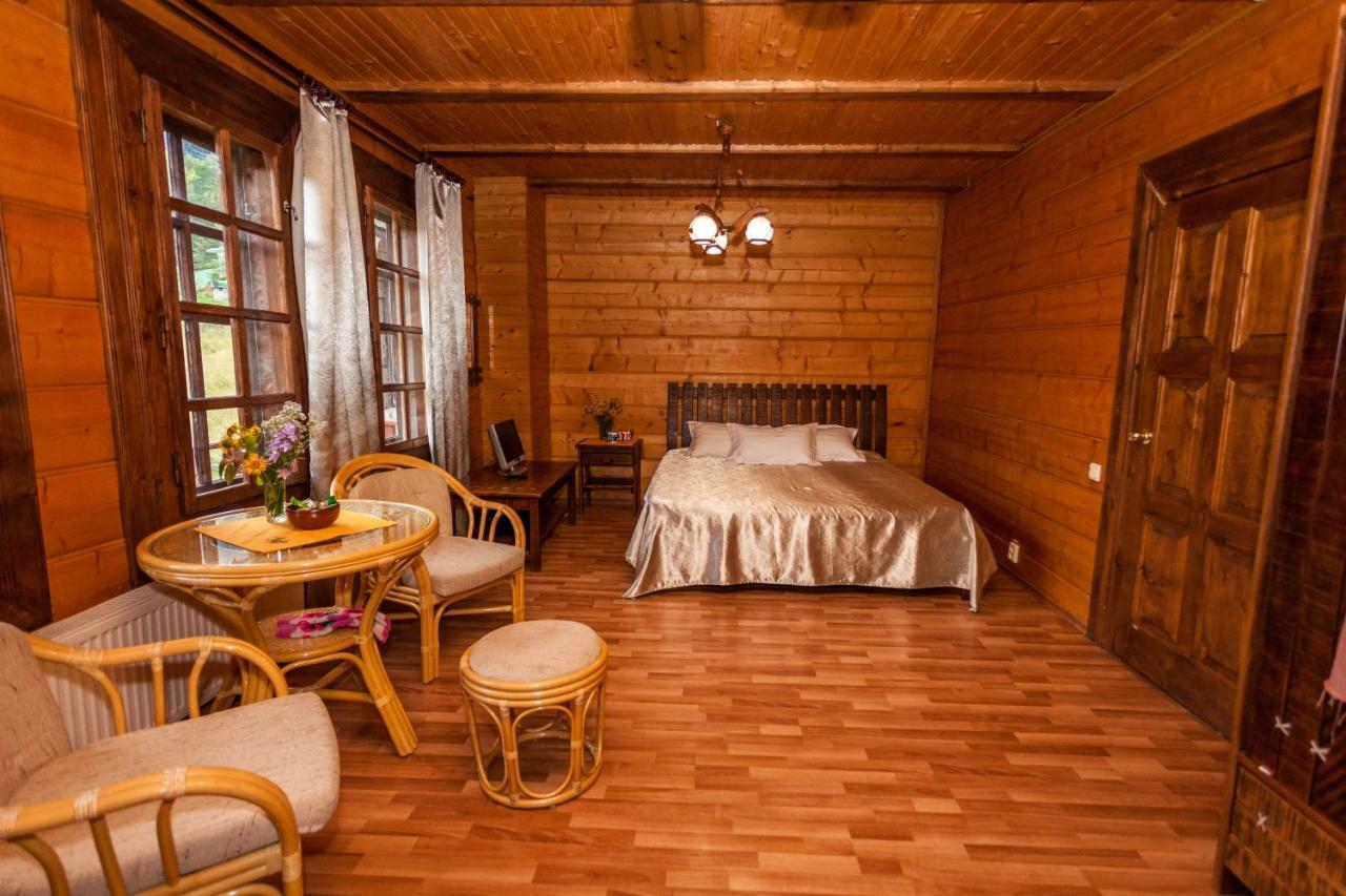 Альпина Hotel Yaremche Luaran gambar
