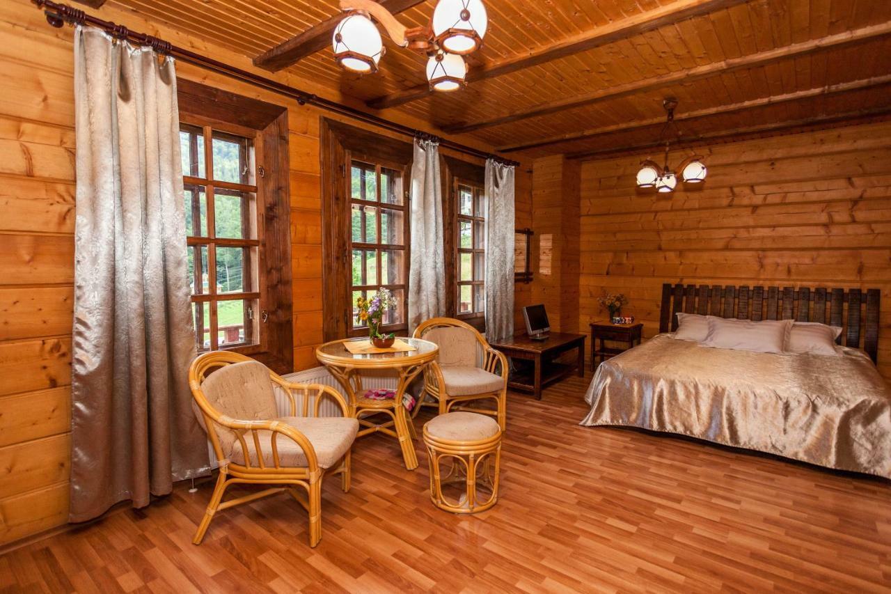Альпина Hotel Yaremche Luaran gambar